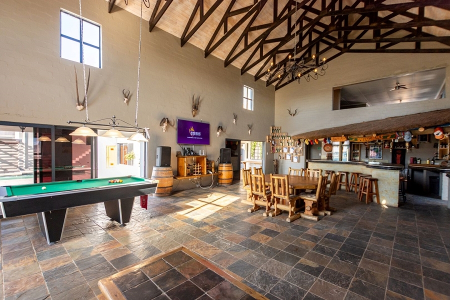 13 Bedroom Property for Sale in Olifantskop Western Cape